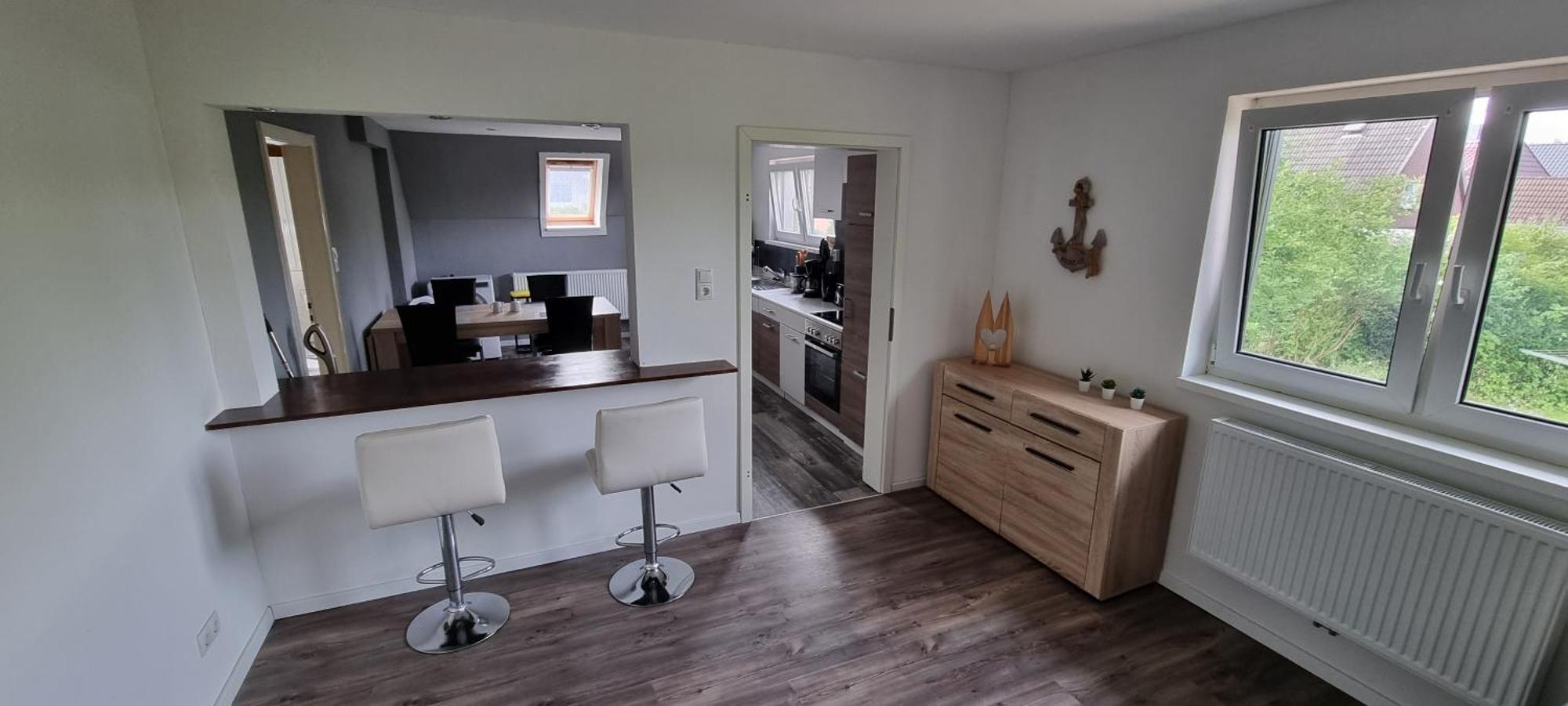 Apartment 3 In *